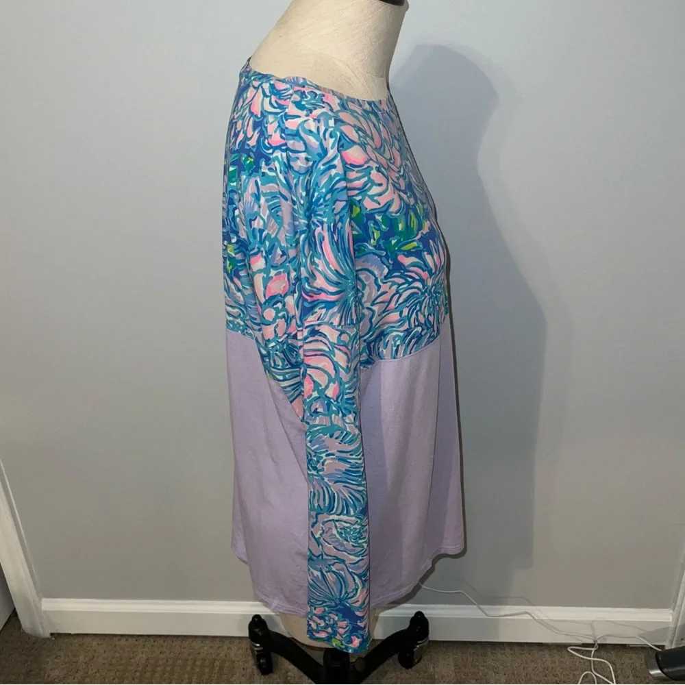 Lilly Pulitzer Finn Top Purple/Blue Print Size Small - Picture 2 of 8
